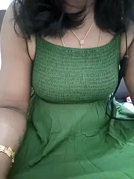 Snapshot of Tamil_Vishalini chatting on 09/20/25, 05:52 Tamil Vishalini online show from 09/20/25, 05:52