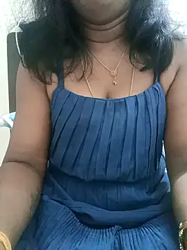 Snapshot of Tamil_Vishalini chatting on 10/23/25, 10:36 Tamil Vishalini online show from 10/23/25, 10:36