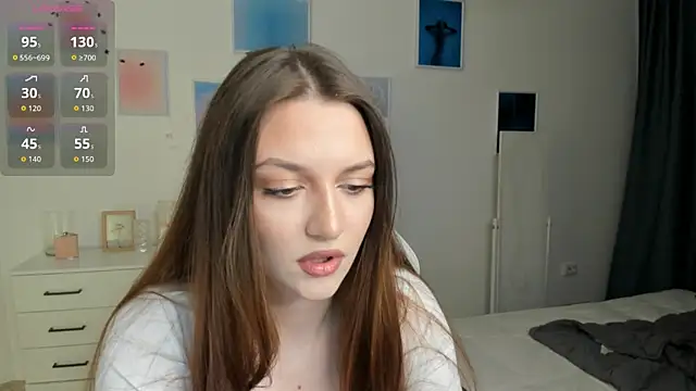 Snapshot of MiaVixxen chatting on 10/19/25, 05:08 MiaVixxen online show from 10/19/25, 05:08