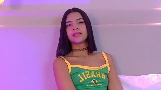 NaomiKlarc online show from 07/07/26, 11:47