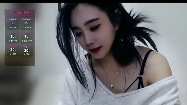 xiaotiantian-76 online show from 02/11/25, 03:08