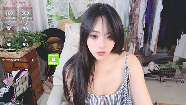 Snapshot of xiaotiantian-76 chatting on 05/24/26, 08:30 xiaotiantian-76 online show from 05/24/26, 08:30