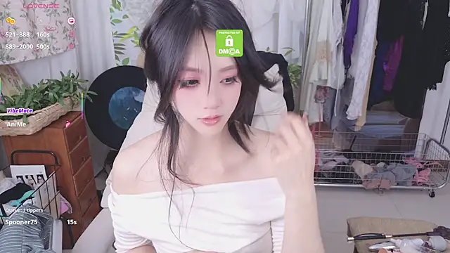 Snapshot of xiaotiantian-76 chatting on 06/01/26, 02:08 xiaotiantian-76 online show from 06/01/26, 02:08