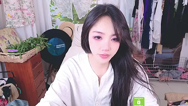 Snapshot of xiaotiantian-76 chatting on 06/09/26, 02:39 xiaotiantian-76 online show from 06/09/26, 02:39