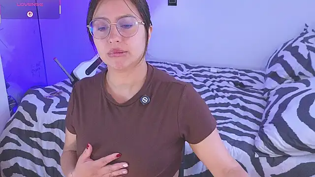 Snapshot of Gretta_Hot chatting on 02/11/26, 02:44 Gretta Hot online show from 02/11/26, 02:44