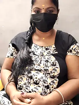 shamritha99 online show from 09/28/25, 06:24