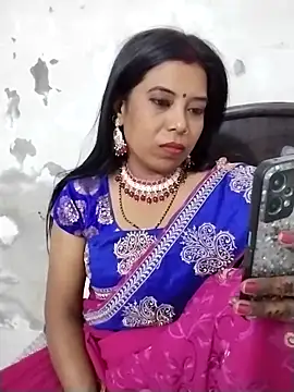 Snapshot of Rinku-Rani chatting on 10/13/25, 04:18 Rinku-Rani online show from 10/13/25, 04:18