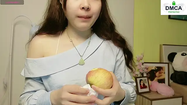 Chenjing0 online show from 03/02/25, 10:35