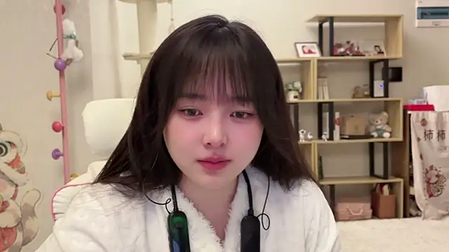 Chenjing0 online show from 02/11/26, 01:05