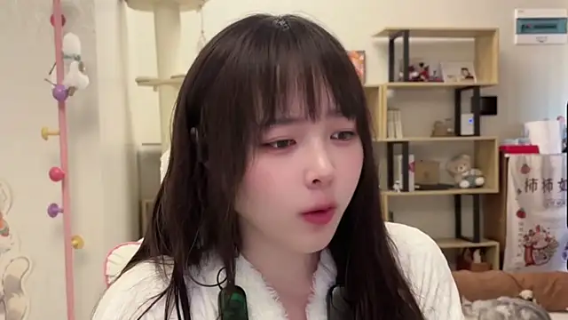 Chenjing0 online show from 02/19/26, 04:08