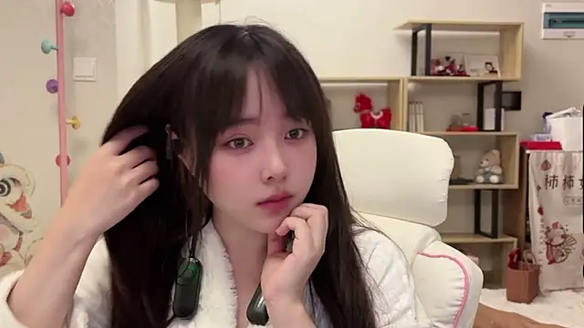 Chenjing0 online show from 03/12/26, 12:55