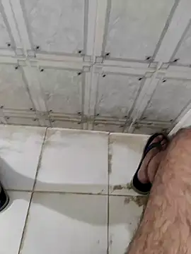 Snapshot of dreamers_dick chatting on 01/01/25, 05:01 dreamers dick online show from 01/01/25, 05:01