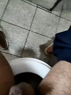 Snapshot of dreamers_dick chatting on 01/19/25, 06:31 dreamers dick online show from 01/19/25, 06:31