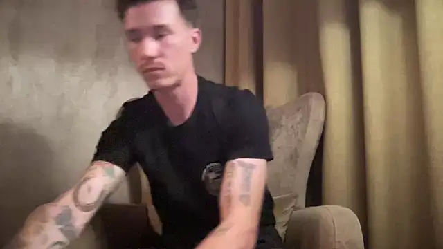 long 1313 online show from 10/20/25, 04:51