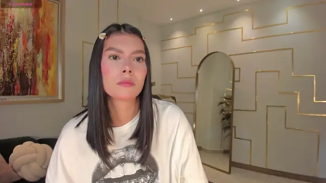 NiaSalvatore online show from 02/28/26, 02:34