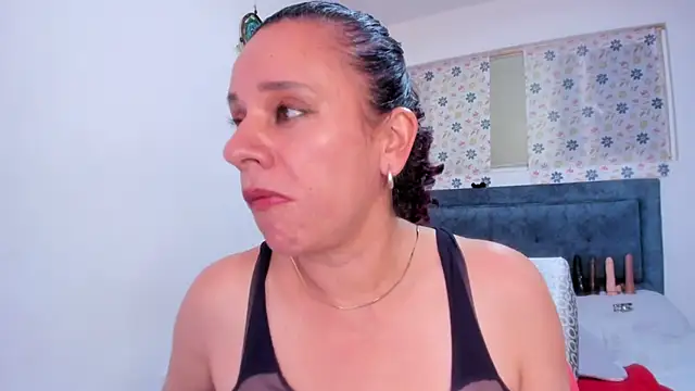 sofi saliva2511 online show from 07/01/26, 06:18