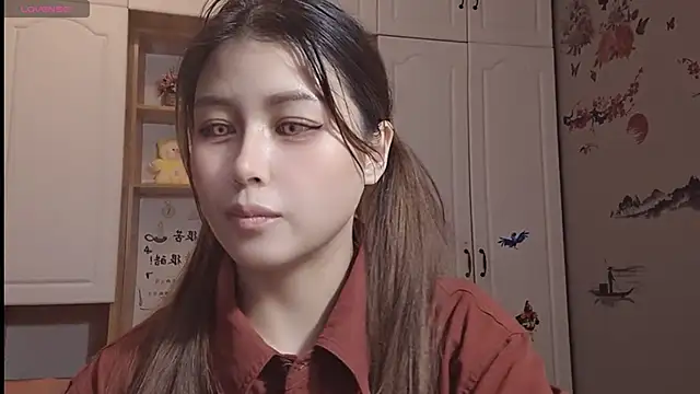 Lucky-xiuxiu online show from 02/20/25, 03:23