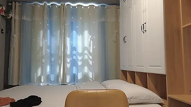 Lucky-xiuxiu online show from 03/20/25, 03:13