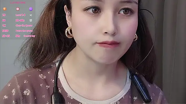 Snapshot of Lucky-xiuxiu chatting on 03/03/26, 12:22 Lucky-xiuxiu online show from 03/03/26, 12:22