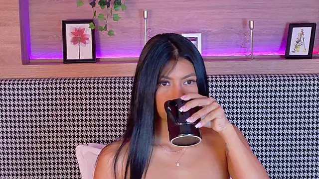 AbieHills online show from 02/28/25, 10:17