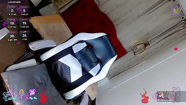 Gisele fox online show from 02/06/26, 07:17