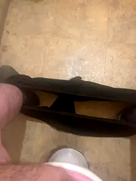 Snapshot of balint35 chatting on 11/21/25, 08:40 balint35 online show from 11/21/25, 08:40