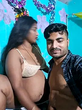 Snapshot of SEXY-CHAHAT chatting on 10/20/25, 03:56 SEXY-CHAHAT online show from 10/20/25, 03:56