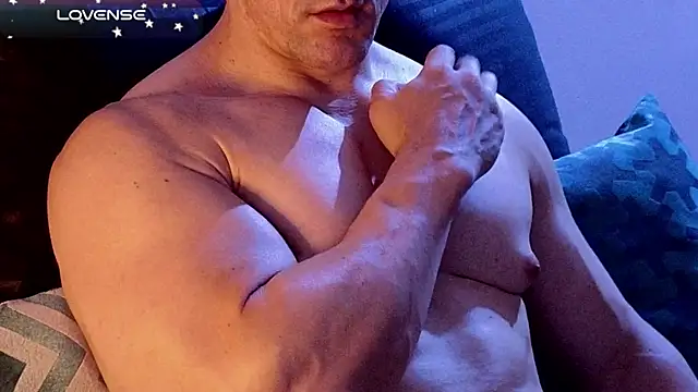 life warrior online show from 12/19/24, 05:18