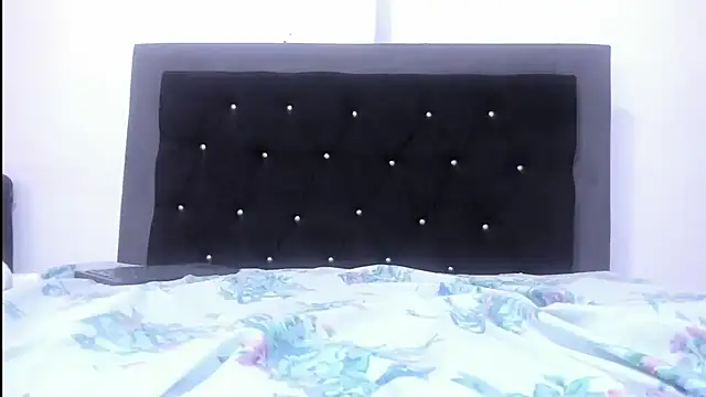 Snapshot of violetadumsper chatting on 02/09/25, 05:50 violetadumsper online show from 02/09/25, 05:50