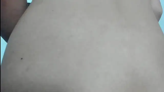 Snapshot of violetadumsper chatting on 02/12/25, 05:47 violetadumsper online show from 02/12/25, 05:47