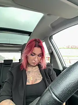 Mia-Fuchs online show from 01/11/25, 01:53