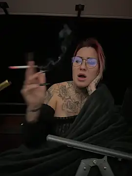 Mia-Fuchs online show from 02/12/25, 05:26