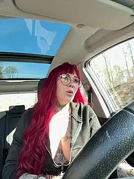 Mia-Fuchs online show from 02/21/25, 12:06