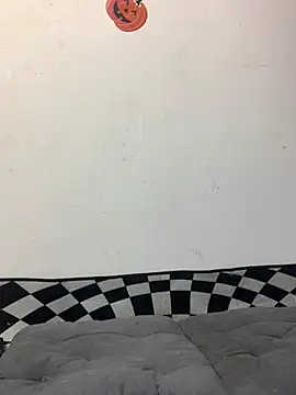 Snapshot of zasmin3 chatting on 03/06/25, 11:09 zasmin3 online show from 03/06/25, 11:09