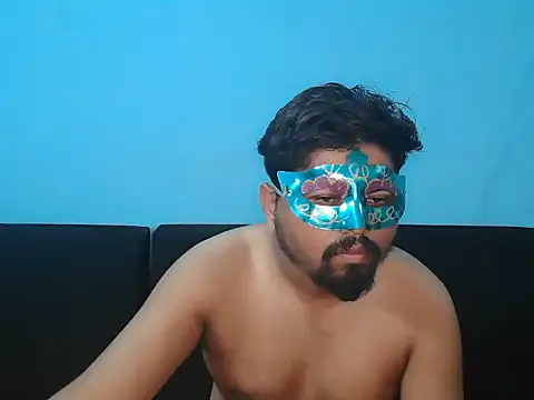 Snapshot of Desi_Heat chatting on 04/20/26, 03:04 Desi Heat online show from 04/20/26, 03:04