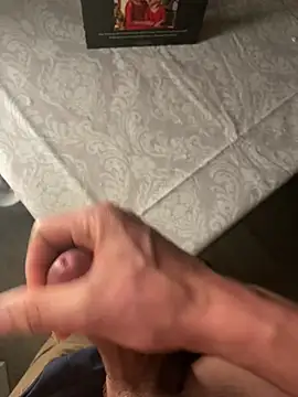 leisurelycriminal online show from 02/13/25, 06:30