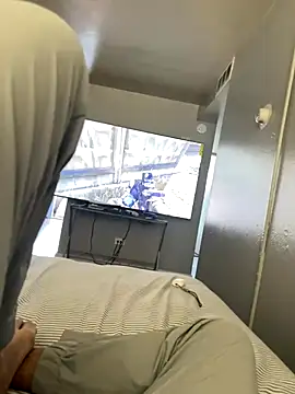 leisurelycriminal online show from 09/27/25, 06:02