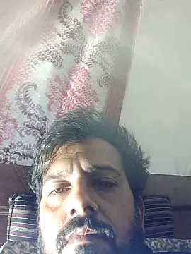 MAGNETICDADDY8 online show from 12/14/25, 02:17