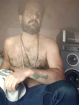 MAGNETICDADDY8 online show from 12/15/25, 06:17