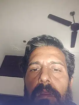 Snapshot of MAGNETICDADDY8 chatting on 01/12/26, 07:19 MAGNETICDADDY8 online show from 01/12/26, 07:19