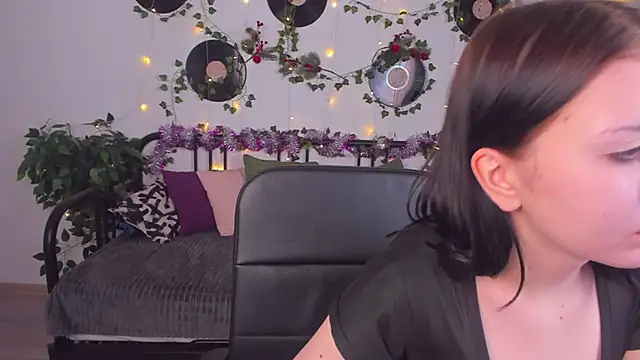 AmeliaVon online show from 01/15/25, 04:43