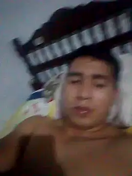 Snapshot of RODRI_POLLADURA chatting on 01/21/25, 01:18 RODRI POLLADURA online show from 01/21/25, 01:18