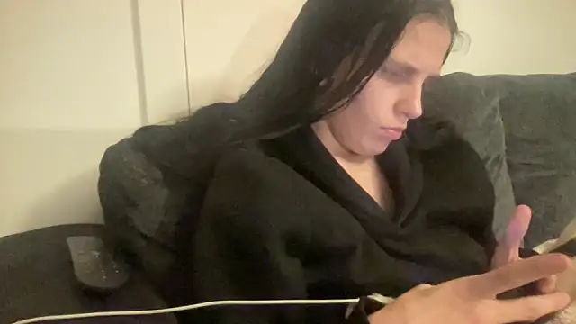 Snapshot of dixie_leigh chatting on 02/10/25, 09:25 dixie leigh online show from 02/10/25, 09:25