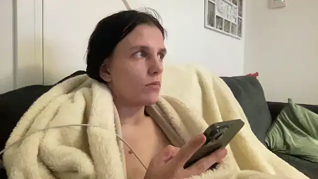 Snapshot of dixie_leigh chatting on 02/24/25, 08:58 dixie leigh online show from 02/24/25, 08:58