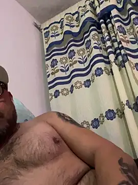 Snapshot of VDorseJHill6 chatting on 11/23/25, 07:52 VDorseJHill6 online show from 11/23/25, 07:52