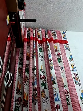 Snapshot of VDorseJHill6 chatting on 02/15/26, 04:20 VDorseJHill6 online show from 02/15/26, 04:20