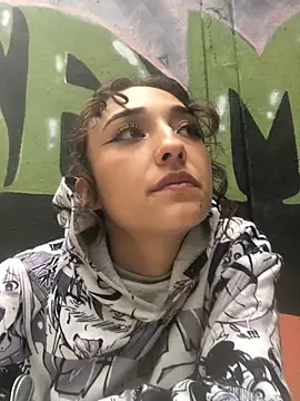 NickiYoung online show from 02/11/25, 03:40