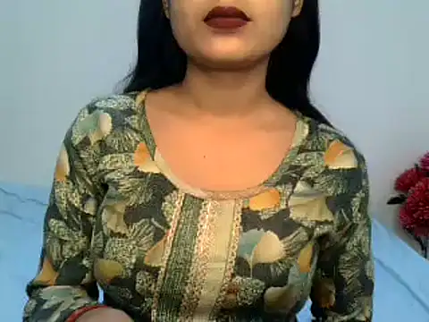 Snapshot of SIYA_MAVI chatting on 01/06/25, 07:09 SIYA MAVI online show from 01/06/25, 07:09