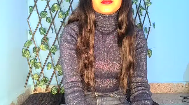 Snapshot of SIYA_MAVI chatting on 01/12/25, 05:56 SIYA MAVI online show from 01/12/25, 05:56