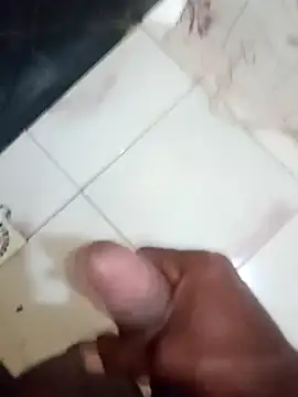 rodrig2107 online show from 02/08/26, 12:14